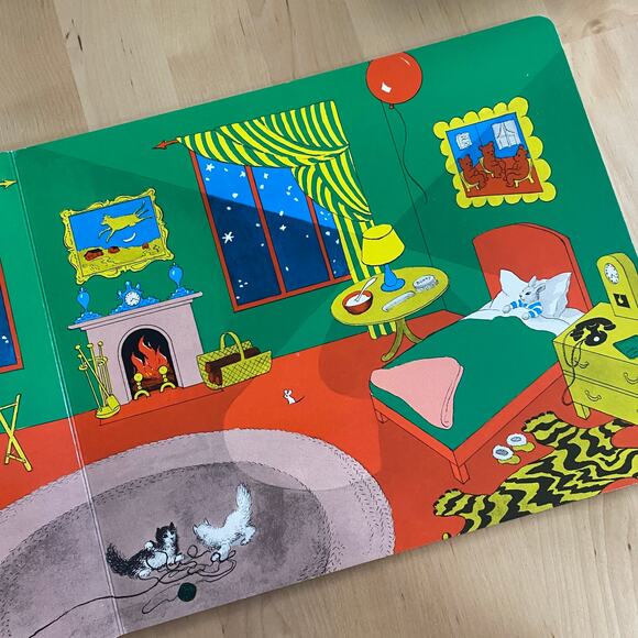 Vintage 2001 Lap Edition Oversized Board Book Goodnight Moon - Picture 4 of 8